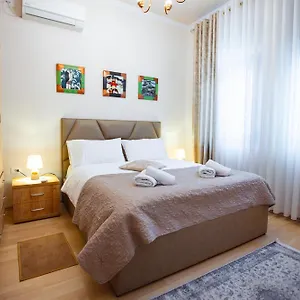 Apartamento Center - Zogu I Boulevard, Tirana