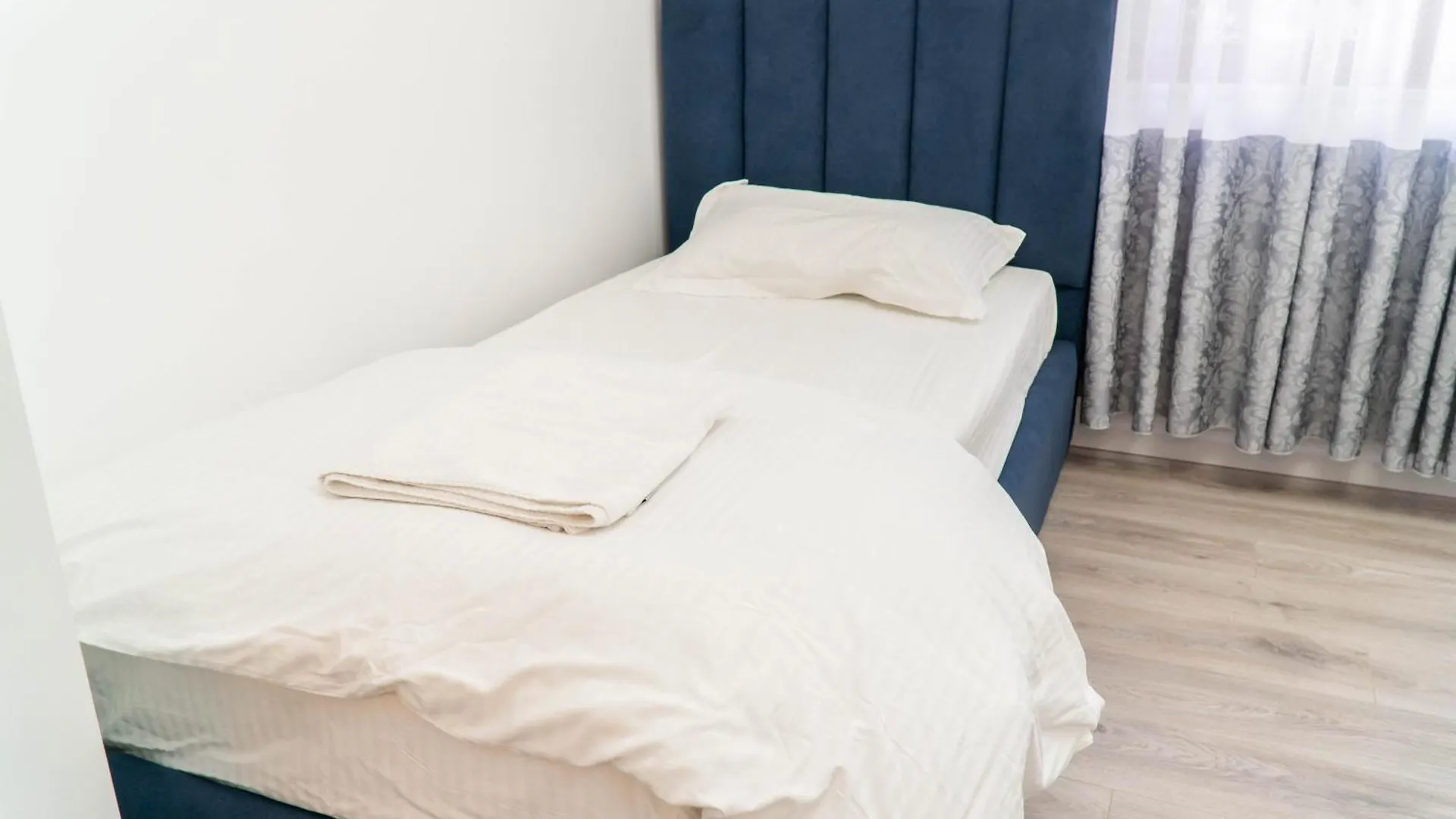 Signature Apartment 8 Tirana